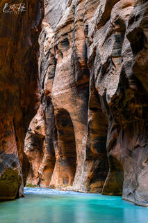 ECHOES IN THE NARROWS
